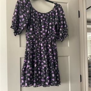 Women’s dress
